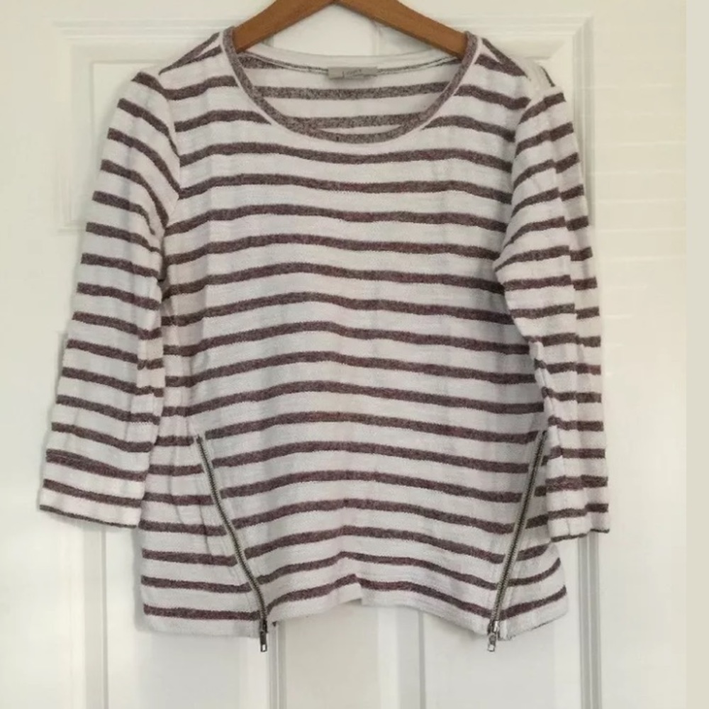 Ann Taylor Loft Striped Texture Top. Size Small